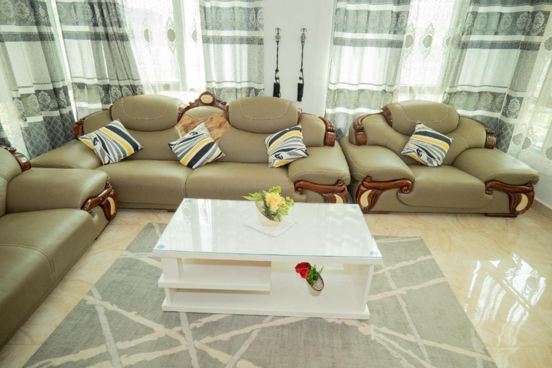 The City Block Apartment Bujumbura Exteriér fotografie